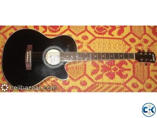 New conditioned Axe acoustic guitar for sell