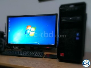 Core2Dou Desktop Computer Full Set With 16inc Lcd Monitor