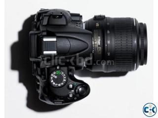 NIKON D5000