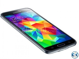 Samsung galaxy S5 32GB factory unlock.black and white color