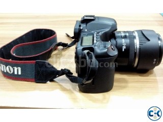 Canon EOS 40D with EF-S 17-85mm Lens.