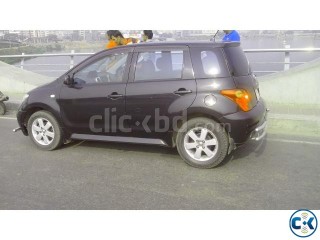 Toyota ist limited black like new self driven