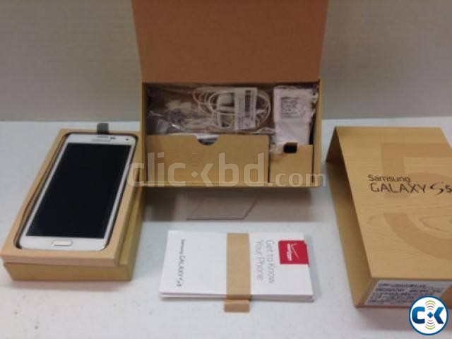 Brand Samsung Galaxy S5 in Box large image 0