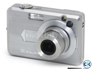 Casio 12.1 mp camera Made in Japan