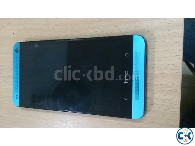 HTC One Blue 32GB Full fresh not a single scratch or dent  large image 0