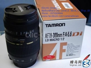 TAMRON AF70-300mm F 4-5.6 Di LD Macro Zoom . ELECTRIC DREAM