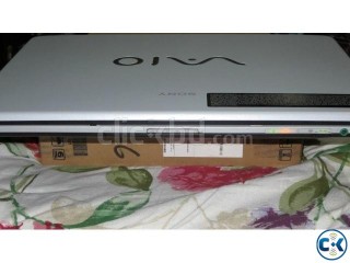 SONY VAIO VGN-FS550