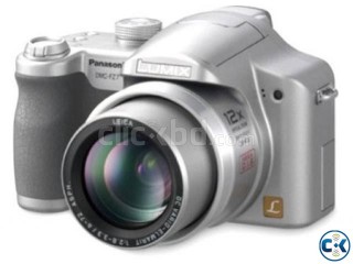 Panasonic DMC-FZ7 6MP Digital Camera with 12x Optical Image