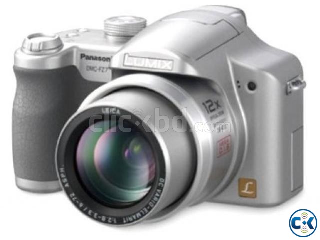 Panasonic DMC-FZ7 6MP Digital Camera with 12x Optical Image large image 0