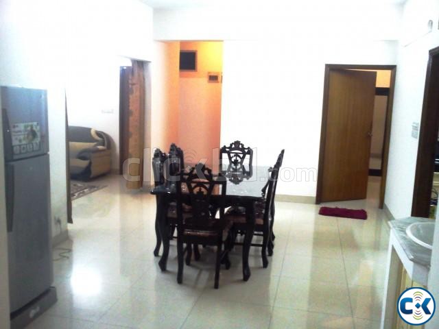 RENT IN UTTARA WITH GAS large image 0