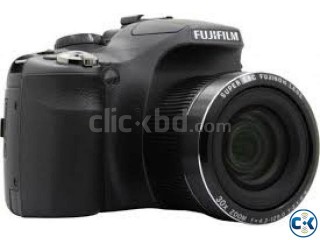 Fujifilm Finepix SL310 14 Megapixel 30x