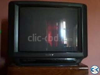 Original 21 Inch Sony Trinitron CRT Television