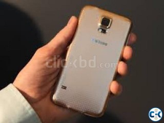 SAMSUNG GALAXY S5 BRAND NEW INTACT