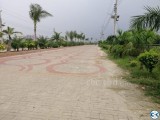 5 katha land in Bashundhara i block