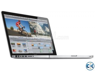 New Apple MacBook Pro 4GB Ram 320GB HDD