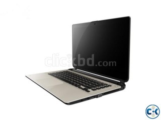 Toshiba Satellite L40 4th Gen Core i5 4GB Ram 500GB HDD