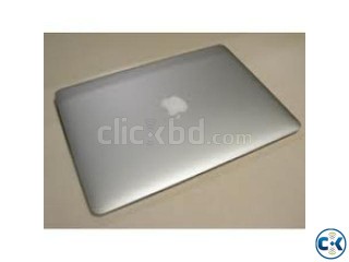 Apple MacBook Air 11-inch 1.4GHz Notebook