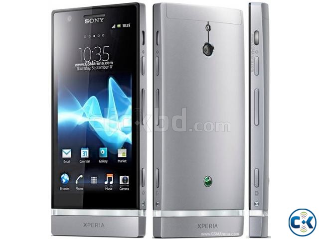 Brand new SONY XPERIA P intact box large image 0