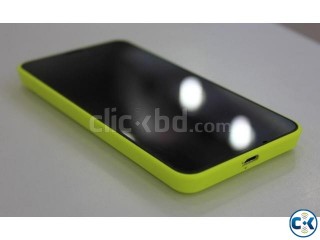 Nokia Lumia 630 yellow