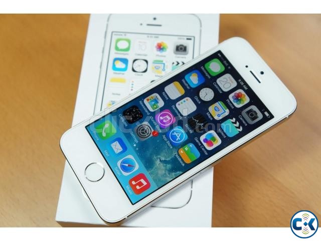 IPhone 5S 16GB White INTACT Sealed large image 0