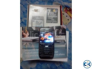 nokia e71 business set with box.