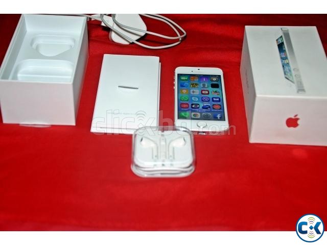 APPLE I PHONE 5 16 GB BOXED FRESH UK PRODUCT. large image 0