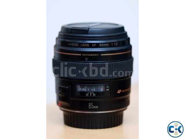 Canon 85mm F 1.8 large image 0