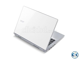 Acer Aspire S3-392G 4th Gen Core i5 13.3 Touch Screen