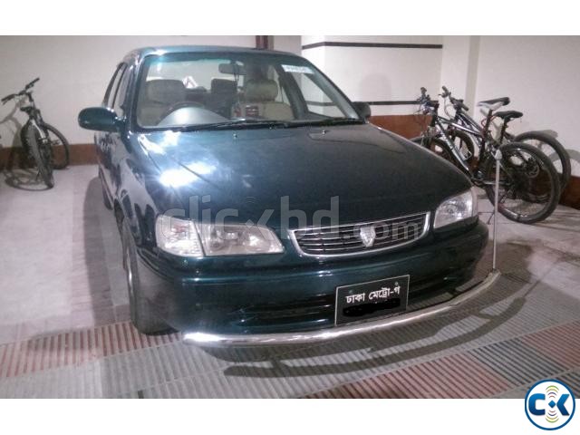 Toyota Corolla 110 XE Saloon Family used large image 0