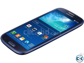 Samsung Galaxy S3. Super AMOLED Display. Fresh