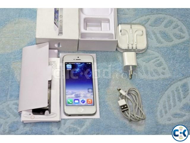 APPLE I PHONE 5 64 GB FU BOXED FRESH UK PRODUCT. large image 0