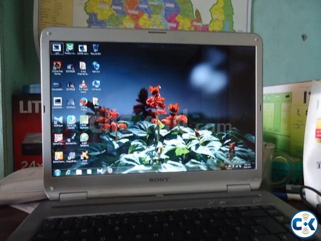 Fresh Laptop only for 8950 large image 0