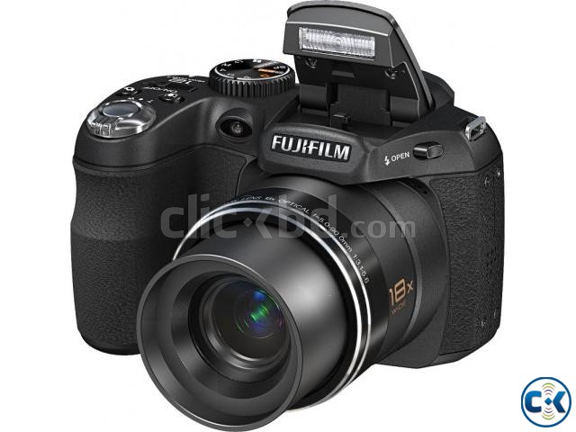 FujiFilm Semi DSLR Camera large image 0