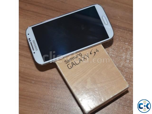 Brand New Samsung Galaxy S4 Full Box large image 0