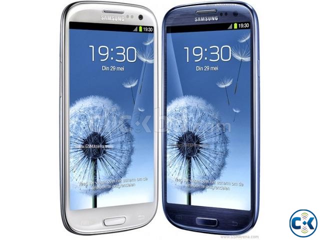 Brand New Samsung Galaxy S3 I9300 Intact Box  large image 0