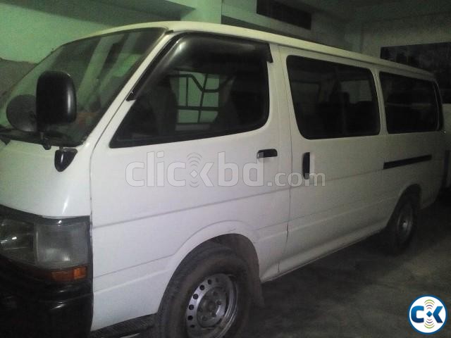 Tohota Hiace large image 0