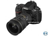 New Nikon D7000 DSLR With 18-55 Lens