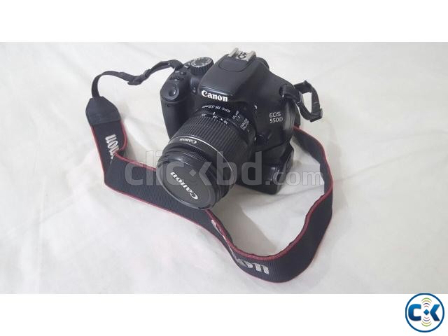 Canon 550D DSLR Camera large image 0