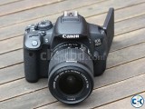 CANON ESO 700D Digital Camera