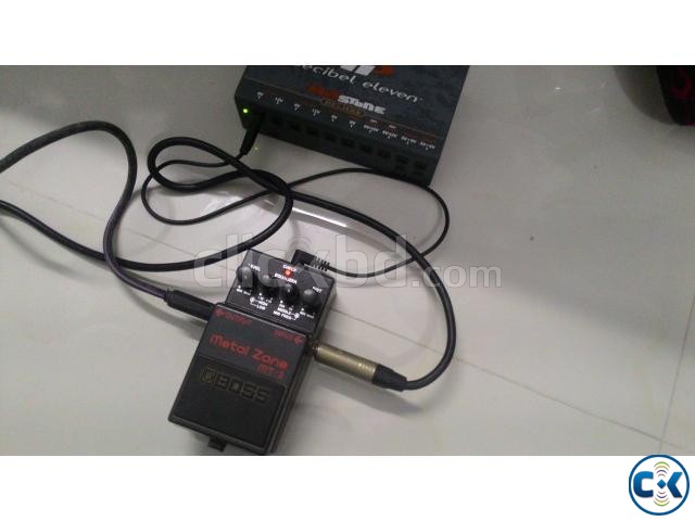 Decibel Eleven Power Supply for Guitar Pedal Board Setup large image 0