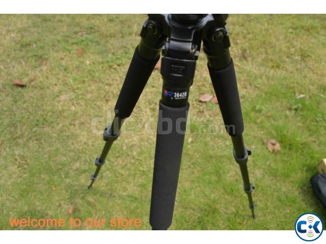 DIGIPOD HIGH QUALITY TRIPOD large image 0