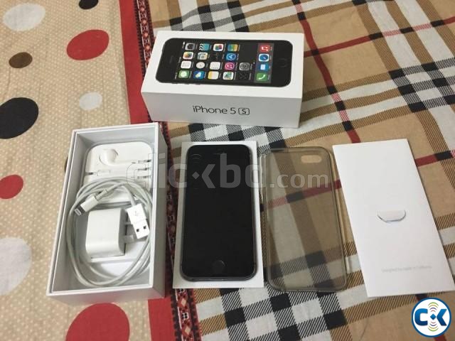 iPhone 5s Space Grey 32gb Fully Boxed Negotiable large image 0