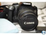 Canon DSLR camera Made in Thailand with everything