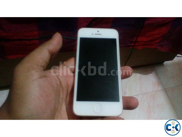 iPhone 5 white 32 GB with Box large image 0