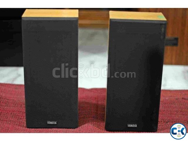 YAMAHA SURROUND SPEAKER. large image 0