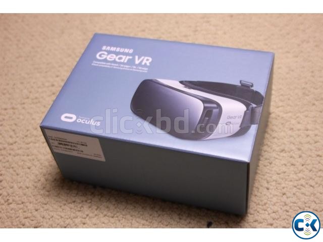 Samsung GearVR powered by Oculus Rift large image 0