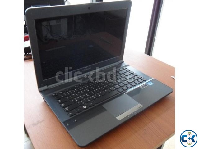 Samsung Core i5 Laptop large image 0