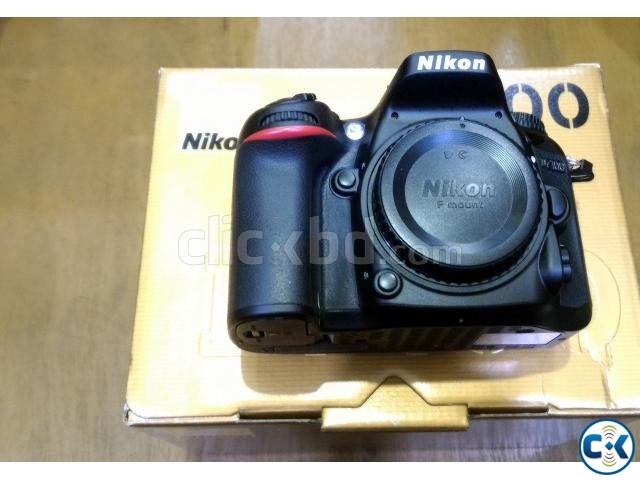 Nikon D7100 DSLR Camera Body only large image 0