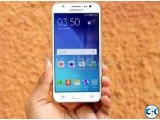 Samsung galaxy J5 smartphone mobile