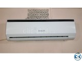 SINGER AC LIKE NEW 1 YEAR WARRANTY